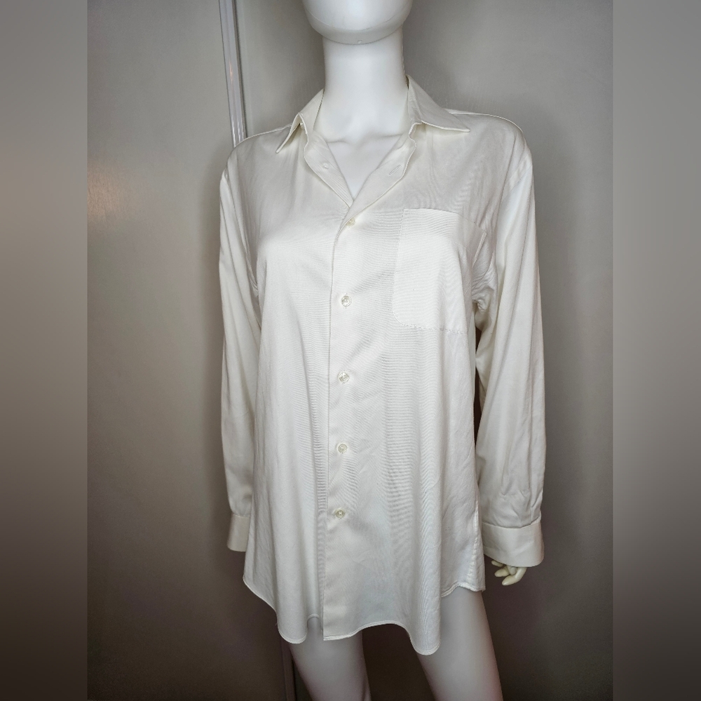 Neiman Marcus Classic White Men's Shirt Trim Fit Cotton/Lyrca Made In Hong Kong